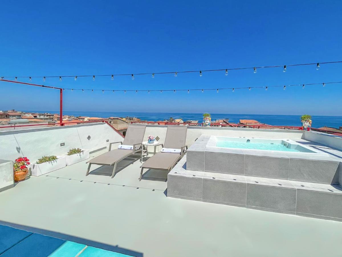 Duca D'Aosta Terrace, Skypool & Sauna Acquedolci Luaran gambar