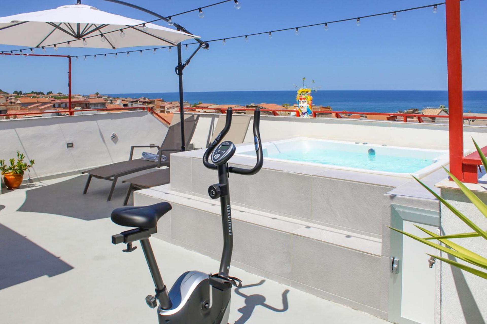Duca D'Aosta Terrace, Skypool & Sauna Acquedolci Luaran gambar